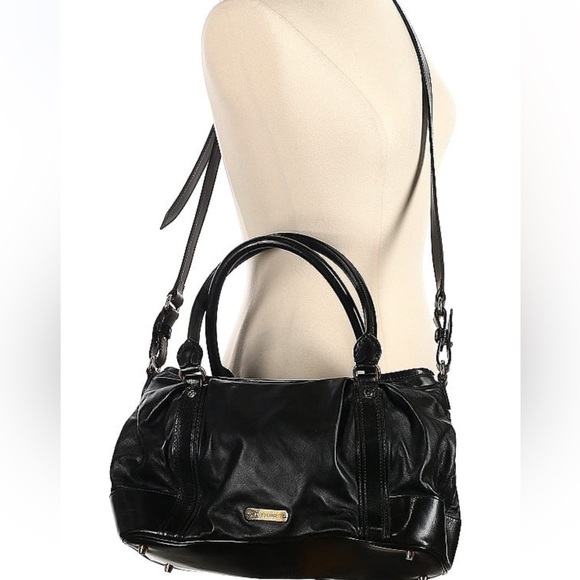 🔥Authentic:🔥BURBERRY 🔥BLACK LEATHER SHOULDER BAG🔥 - Picture 1 of 17